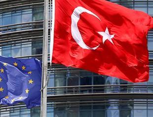 EU criticizes Turkey but not ready to halt membership talks