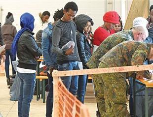 Germans see refugees as biggest problem despite falling numbers