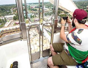 EU’s Juncker pulls mobile phone ‘free roaming’ plan