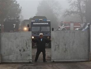 Bulgaria to ‘isolate’ migrants from camp after riots