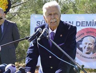 Turkey’s former parliament speaker İsmet Sezgin dies at age 88