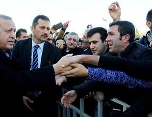 President Erdoğan expresses gratitude to those who converted dollars to Turkish Liras