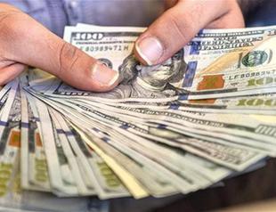 Dollar dips ahead of Fed’s rate decision