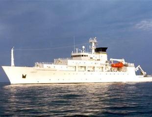 Chinese warship takes US drone in intl waters: US