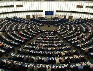 EU lawmakers criticize Turkey over press freedom