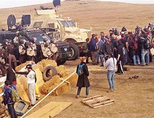 Mass arrest as North Dakota police, pipeline protesters clash