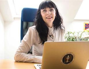 Iceland’s left, center to seek new coalition government