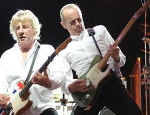 Status Quo guitarist Rick Parfitt dies at 68