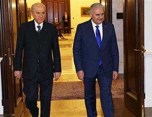 AKP revises charter as committee agrees on three more articles