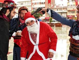 Ultranationalist group hold man dressed as Santa Claus at gunpoint to protest Christmas celebrations