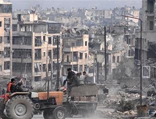 Syria ceasefire deal backed by Russia and Turkey takes effect