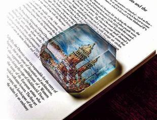 Istanbul-themed souvenirs at gallery