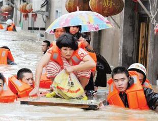 32 people missing in China landslides following typhoon