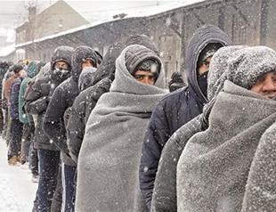 Aid agencies sound alarm over freezing Balkans weather as migrant deaths reported