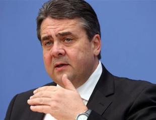 German firms sign contracts in Iran on trade mission