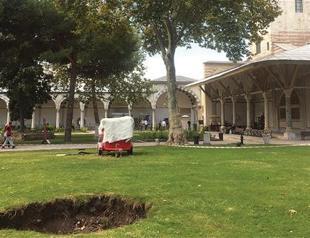 Culture minister vows to address cracks and fragilities at Istanbul’s Topkapı Palace