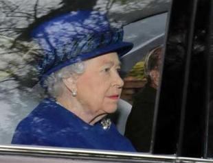 Queen makes first appearance after heavy cold over Christmas