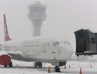 Life across Turkey remains on hold amid continued snow