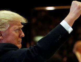 Trump unleashes attack on US civil rights icon