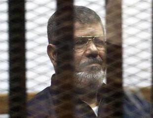 Egypt court quashes Morsi life sentence