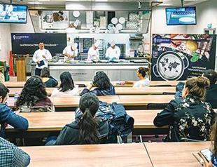 Le Cordon Blue alumni sets new trends for 2017 in Istanbul