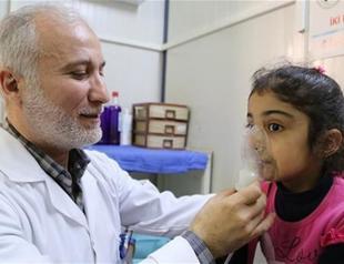Syrian doctors, health workers in Turkey to be given special work permit: Health minister