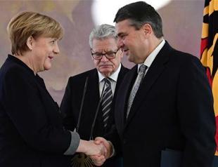 Merkel, Hollande call for European unity in face of big challenges