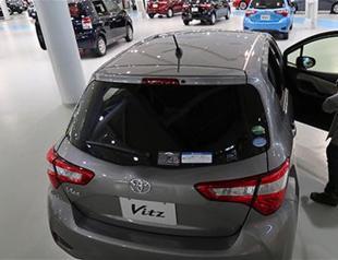 Toyota loses top-selling automaker crown in 2016