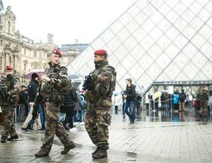 Suspect in Louvre attack wanted to harm paintings, avenge Syrian people-source