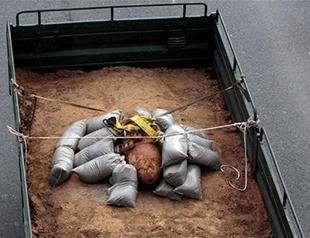 Greek troops defuse WWII bomb after mass evacuation