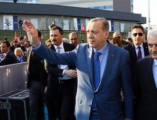 Erdoğan launches ‘yes’ campaign for charter change referendum