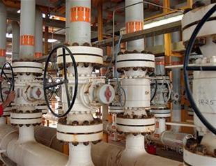 Iran says US sanctions stop American oil firms taking part in projects