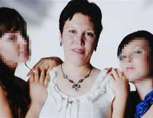 Reversal of judgement demanded for two girls sentenced to prison over murder of mother