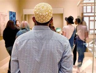 New York museums wage cultural war