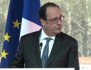 French officer accidentally fires during Hollande’s speech