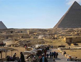 Thomas Cook says demand picking up for Egypt holidays