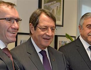 Cypriot leaders meet as UN sec-gen visits Turkey