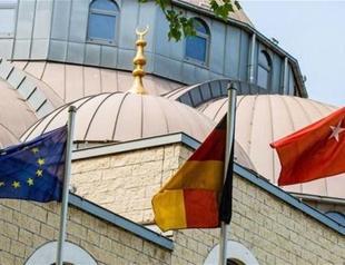 Directorate of Religious Affairs recalls imams accused of spying in Germany