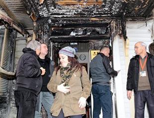 Arson attack staged on theater academy in Istanbul