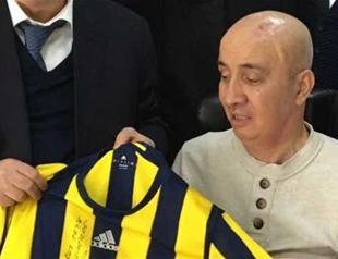 Police chief shot in the head by coup soldiers wakes up after five months in intensive care