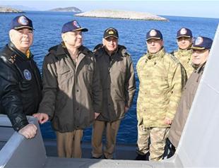 Turkish FM says Greece should not try Turkey’s patience, calls counterpart ‘spoiled child’