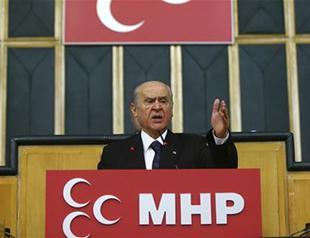 AKP, MHP in row over Iraqi Kurdistan Government flag