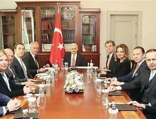 Turkey’s top business organization’s new board members meet PM Yıldırım