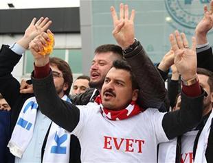 AKP youth wing protests Netherlands by squeezing oranges in Turkey’s Kocaeli