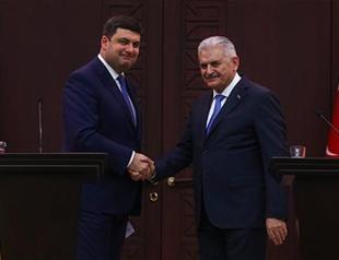 Turkey, Ukraine sign passport-free travel deal to boost tourism