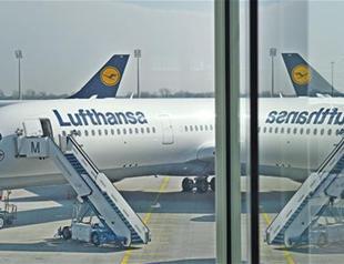 Lufthansa cautious for year ahead after boost in 2016