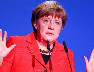 Merkel says she does not intend to trade provocations with Turkey