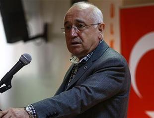 Former AKP seniors share referendum ideas, criticism with PM
