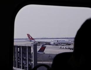 Laptop ban aims to hinder business as Turkish Airlines flies high: Minister