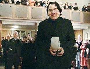 World-renowned Turkish pianist Say receives Beethoven Award in Germany